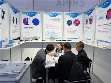 شركة ووهان كوزينج الطبية تعرض نجاحها في معرض دوسلدورف التجاري الدولي
